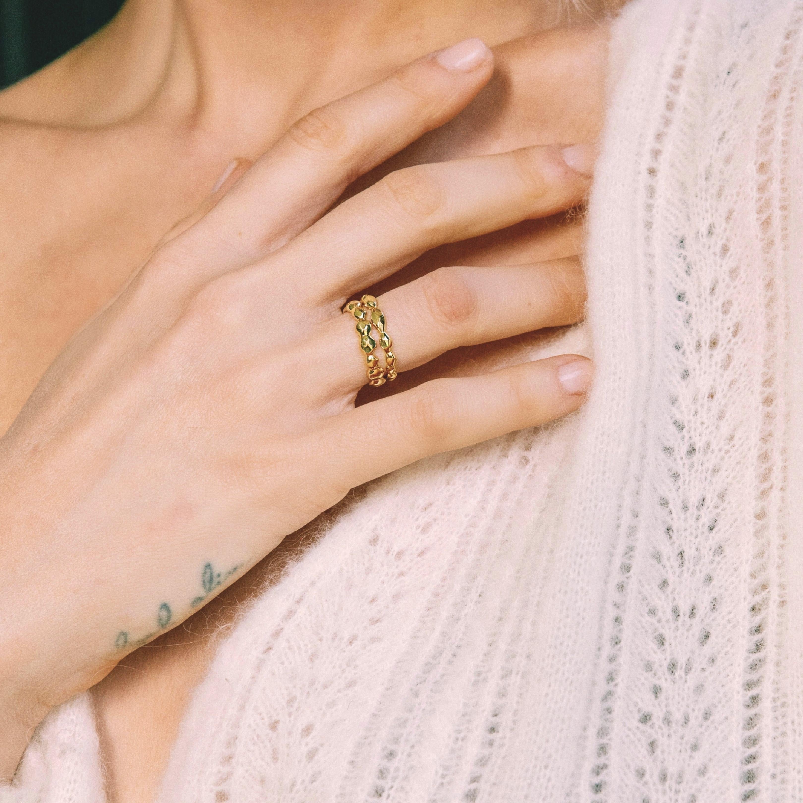 Valentine Ring - Solid Gold