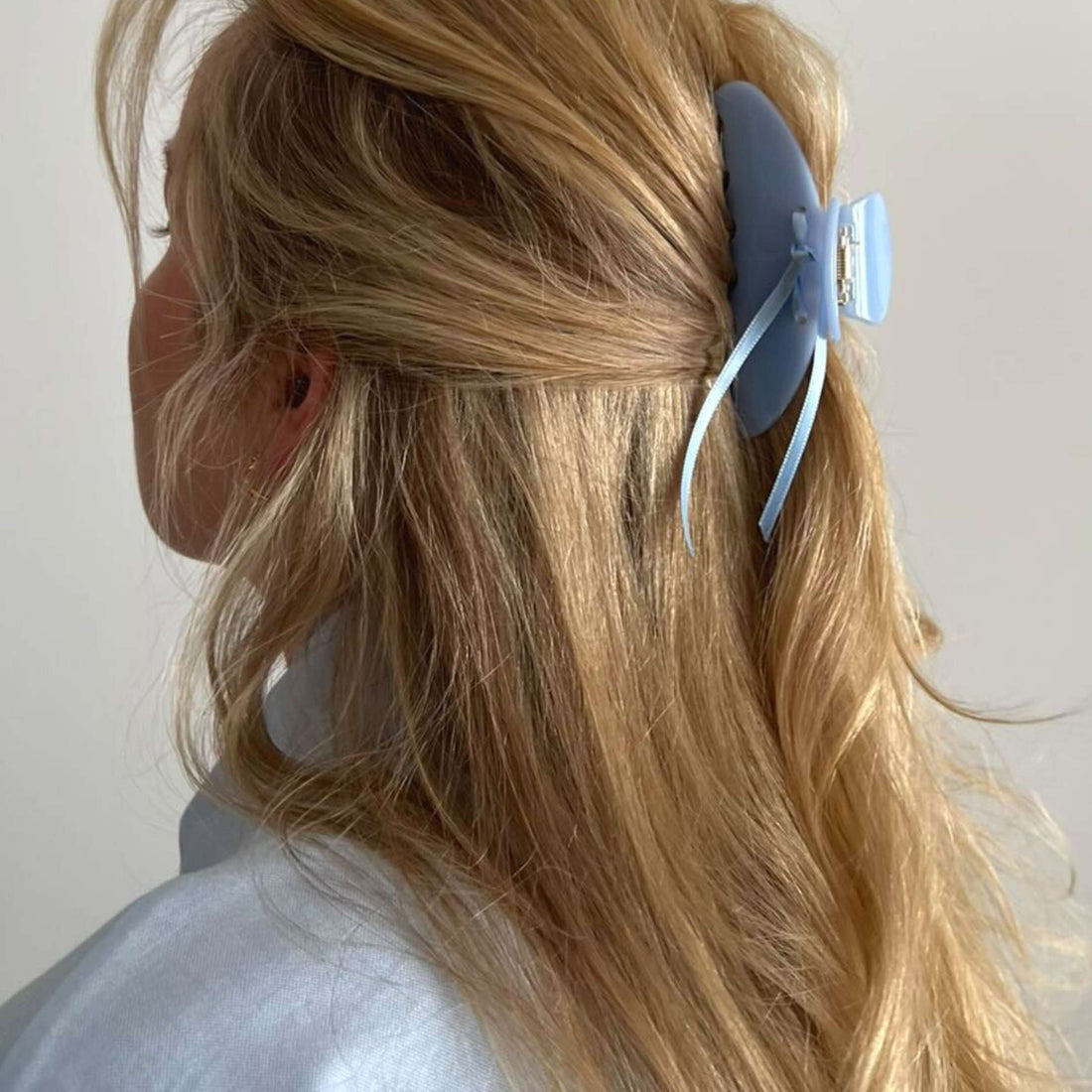 Tennis Luxe Clip - Baby Blue